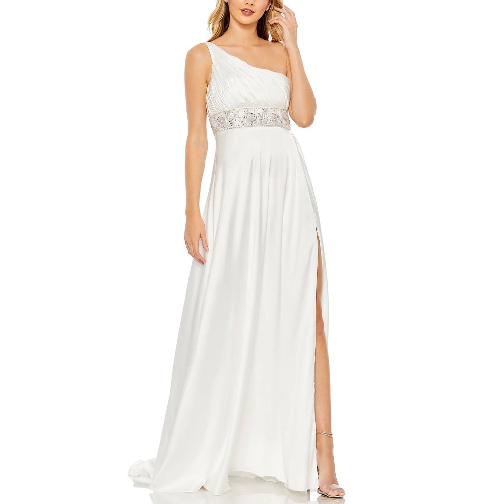 NEW Mac Duggal White Pleated One Shoulder Beaded Waist Gown Dress, size 6